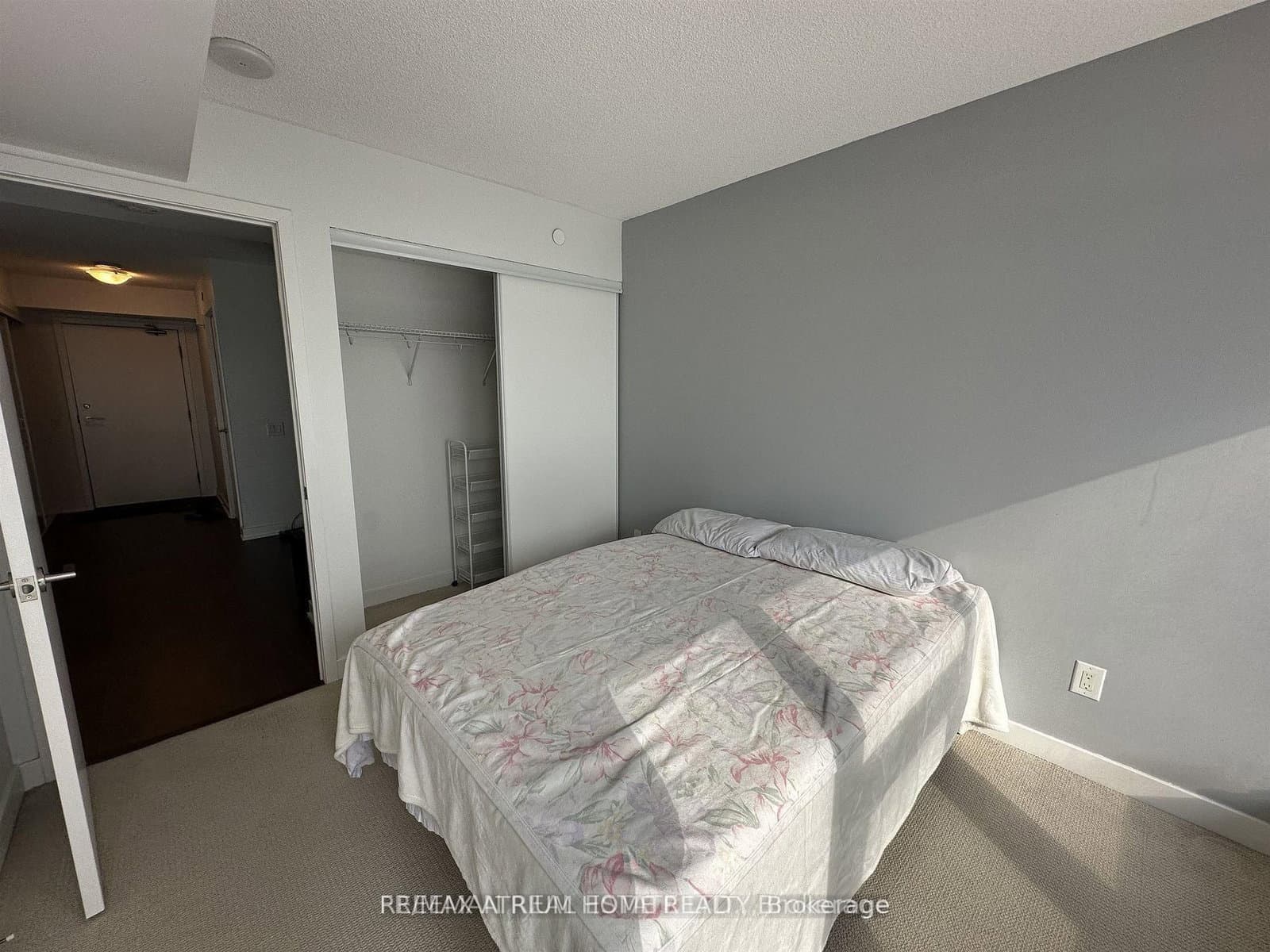 72 Esther Shiner Boulevard, Unit 320 thumbnail 8