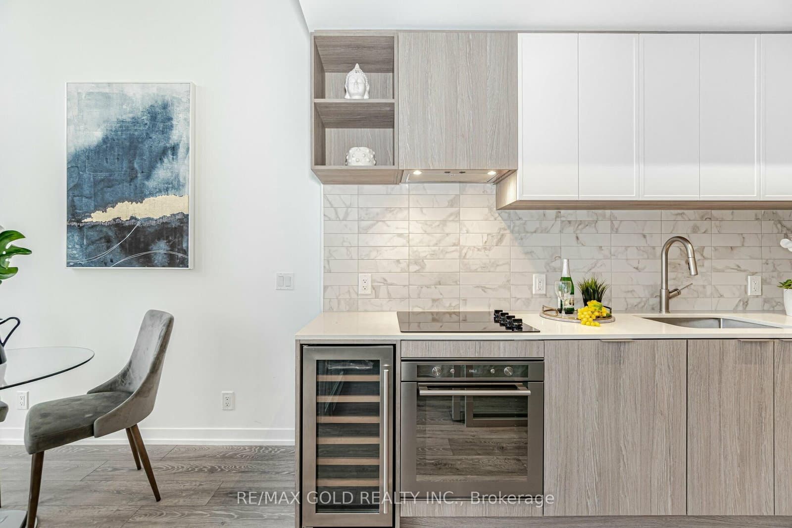 2020 Bathurst Street, Unit 216 thumbnail 10