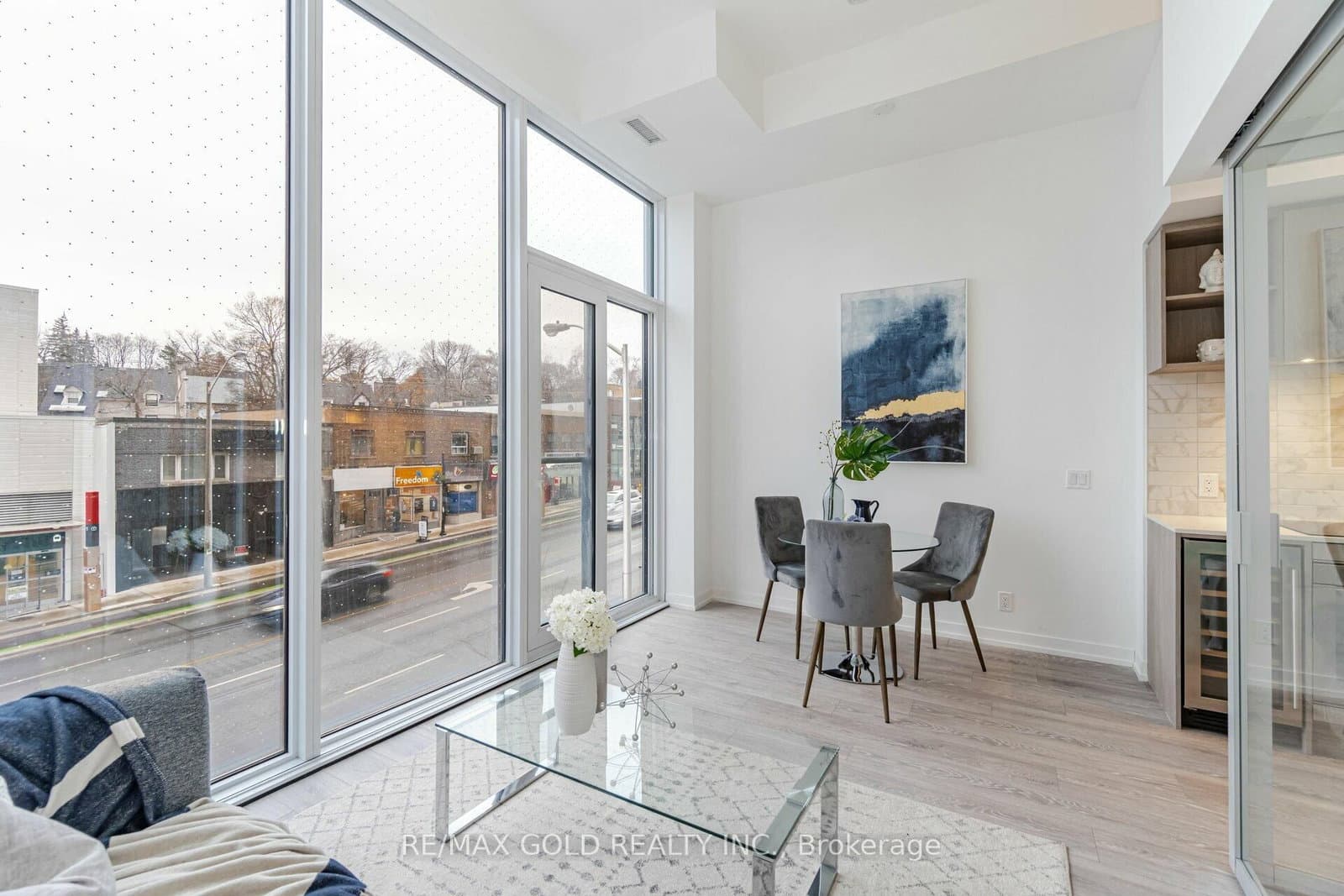 2020 Bathurst Street, Unit 216 thumbnail 15