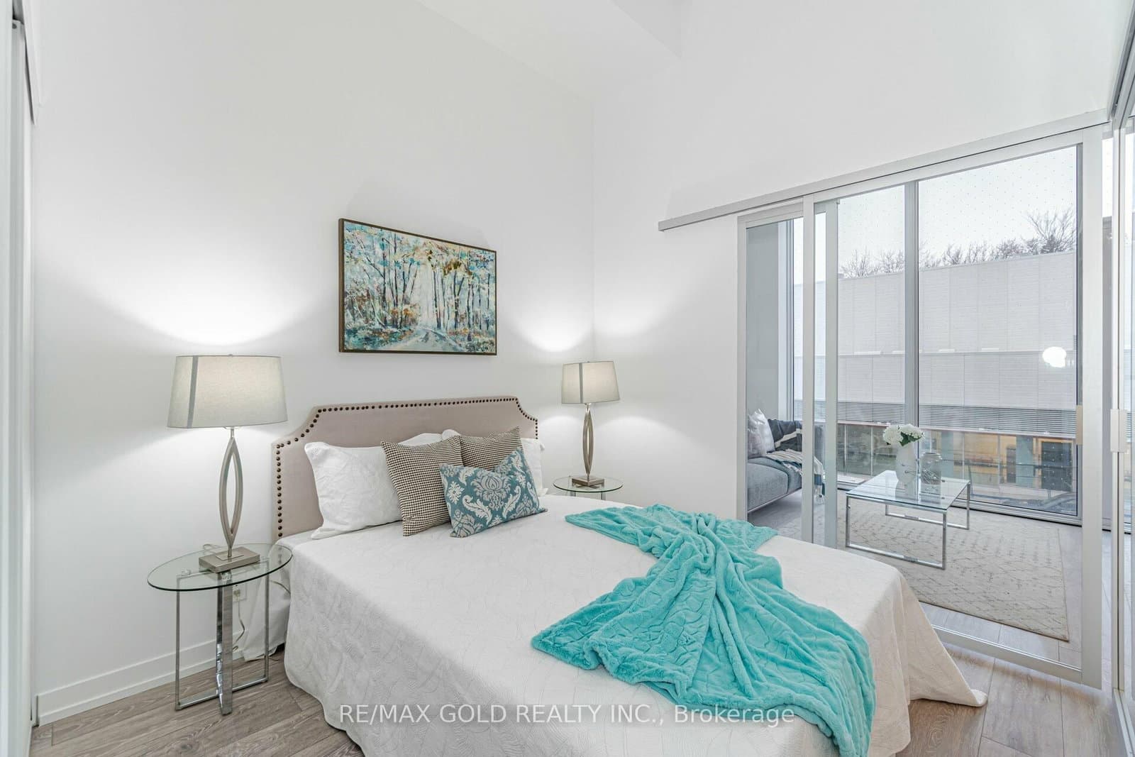 2020 Bathurst Street, Unit 216 thumbnail 17