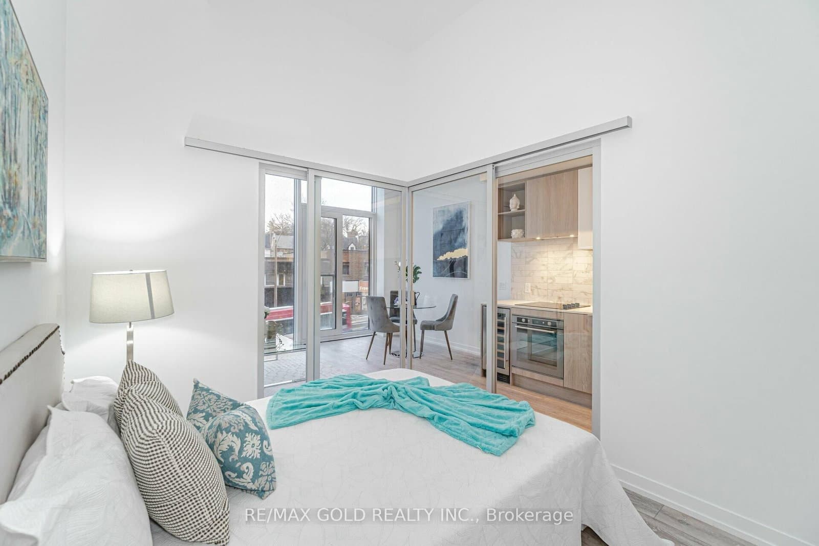 2020 Bathurst Street, Unit 216 thumbnail 18