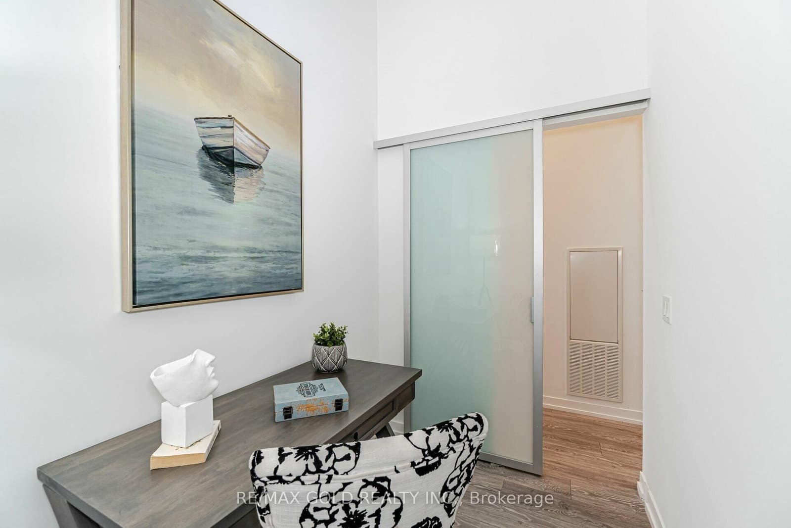 2020 Bathurst Street, Unit 216 thumbnail 20