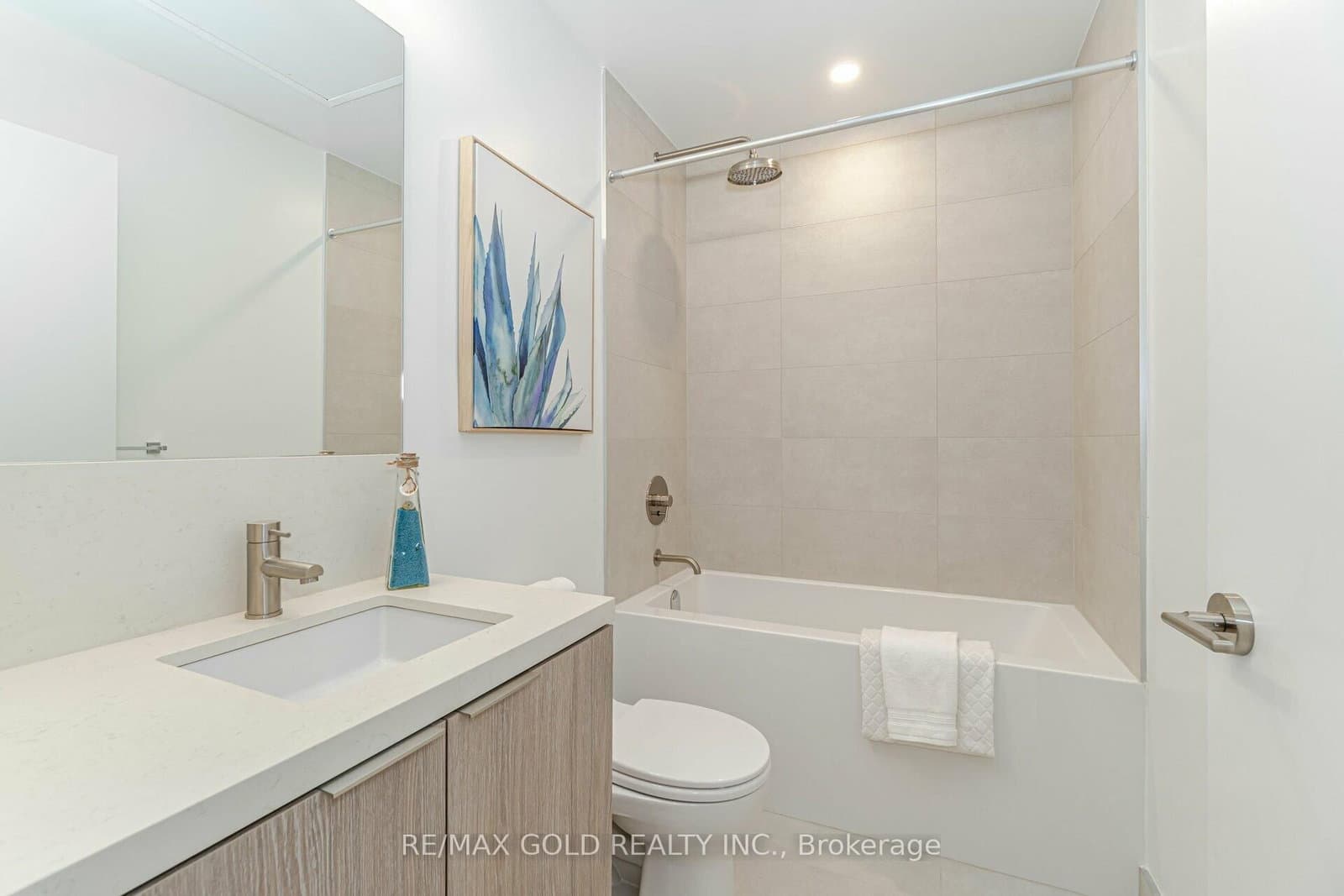 2020 Bathurst Street, Unit 216 thumbnail 21
