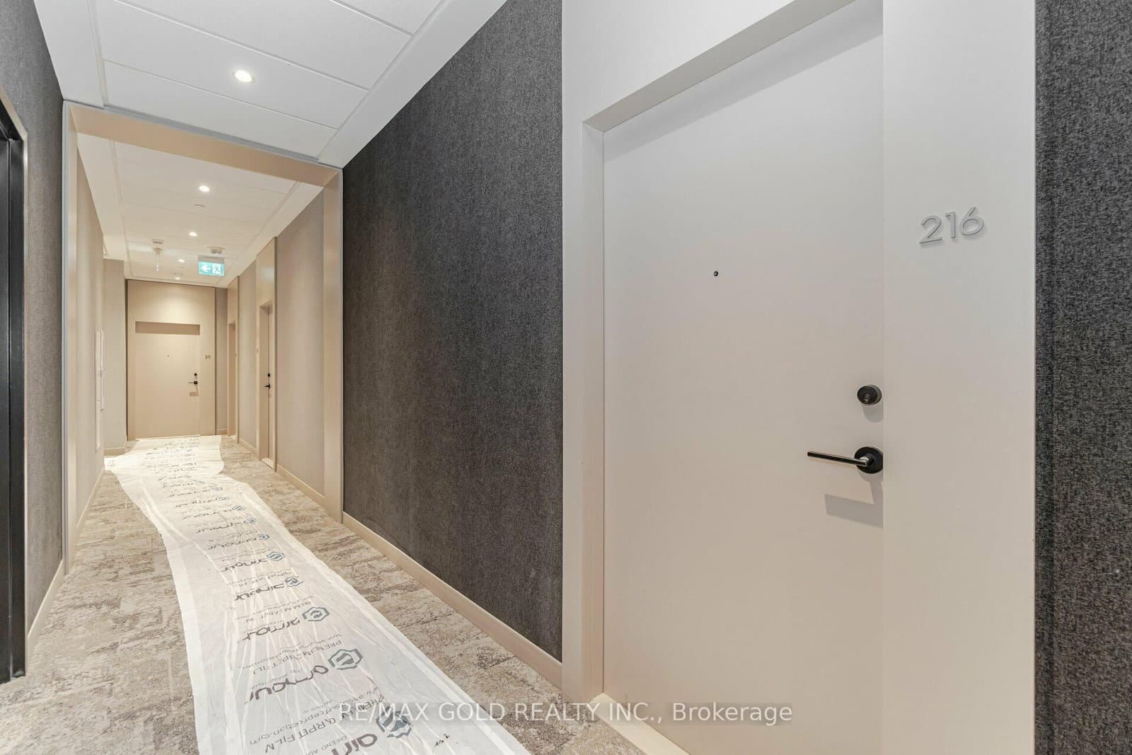 2020 Bathurst Street, Unit 216 thumbnail 27