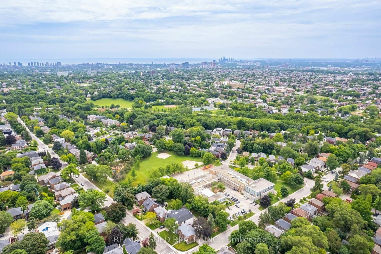 2020 Bathurst Street, Unit 216 thumbnail 28