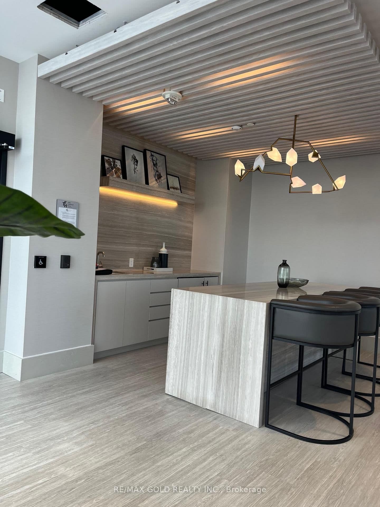 2020 Bathurst Street, Unit 216 thumbnail 36