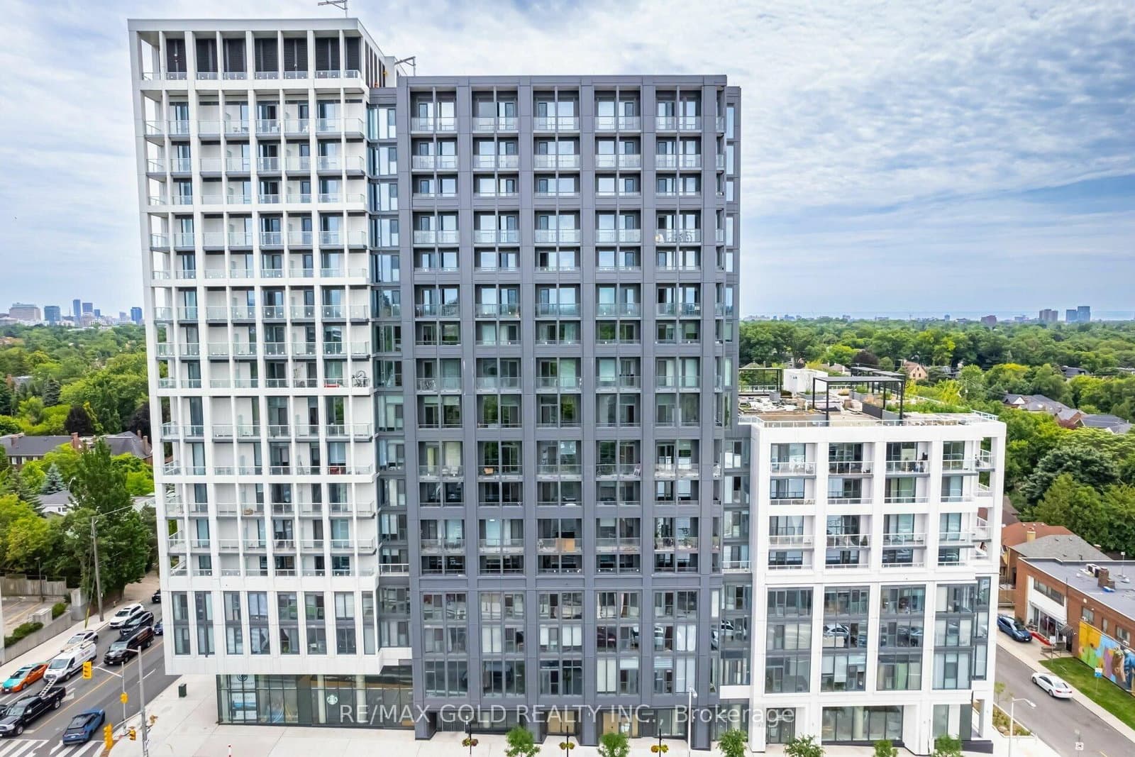 2020 Bathurst Street, Unit 216 thumbnail 4