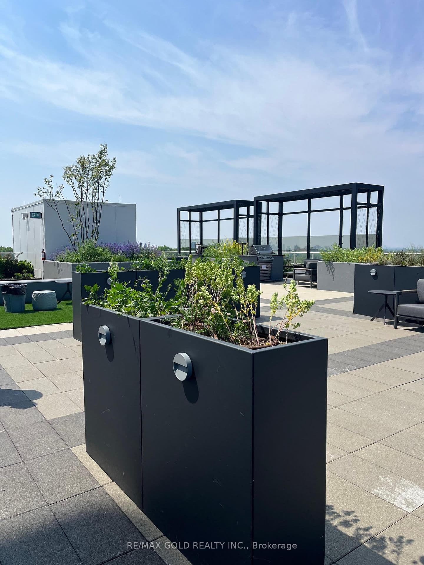 2020 Bathurst Street, Unit 216 thumbnail 40