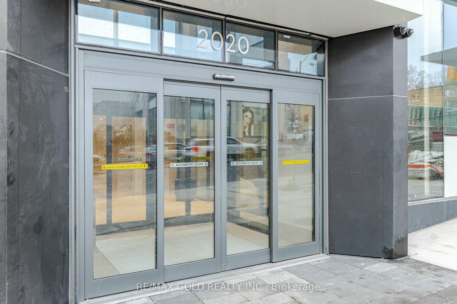 2020 Bathurst Street, Unit 216 thumbnail 5