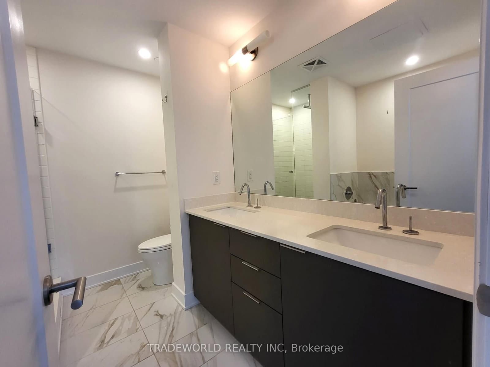 88 Cumberland Street, Unit 902 thumbnail 13