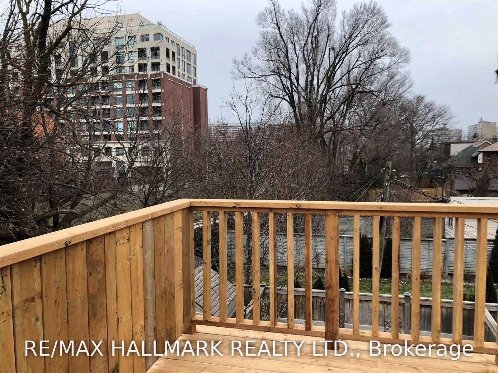 37 Lola Road, Unit Upper thumbnail 12