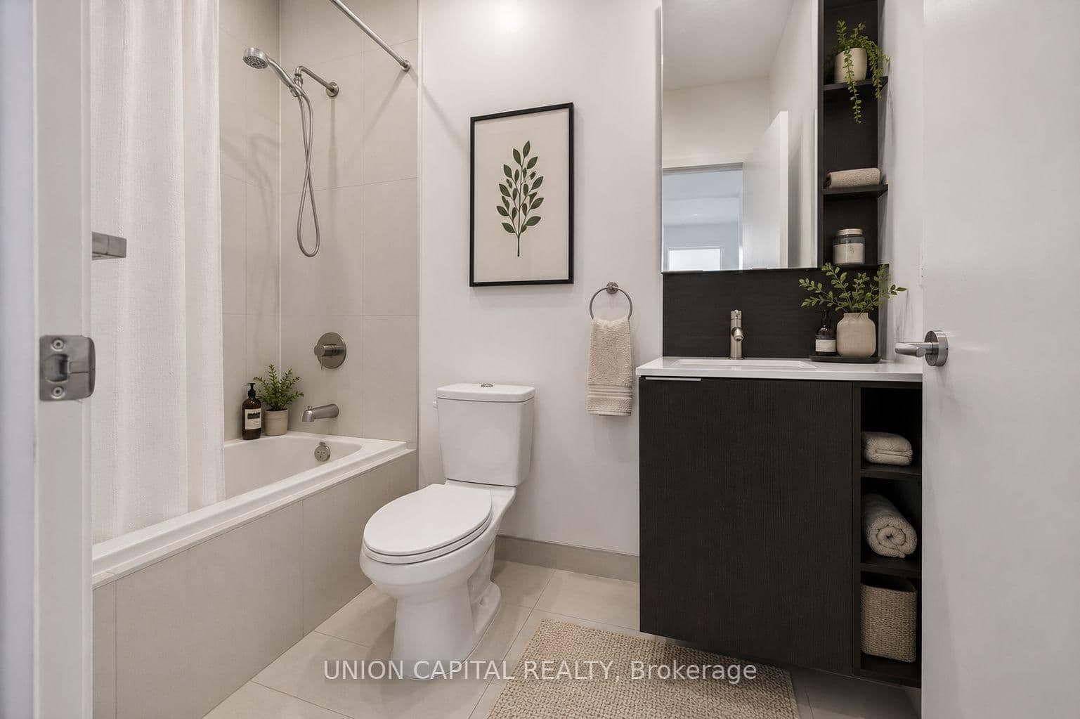 170 Sumach Street, Unit 417 thumbnail 4