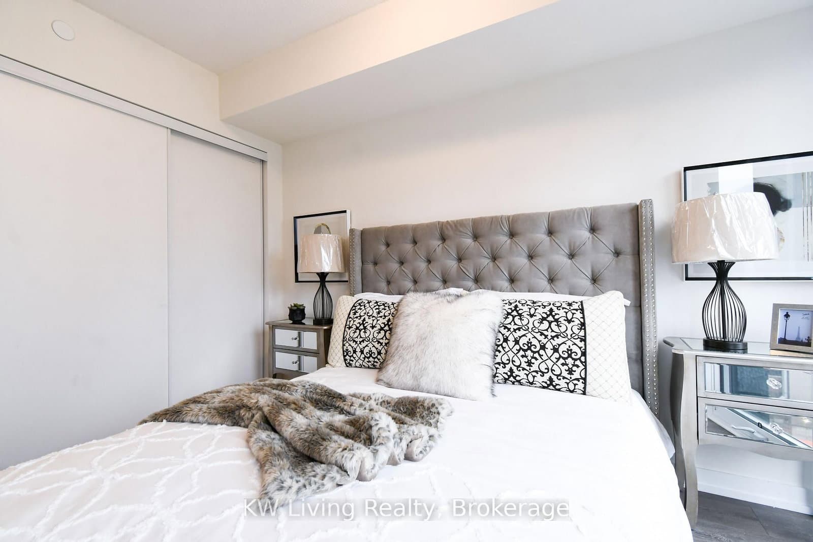 60 Shuter Street, Unit 2506 thumbnail 18