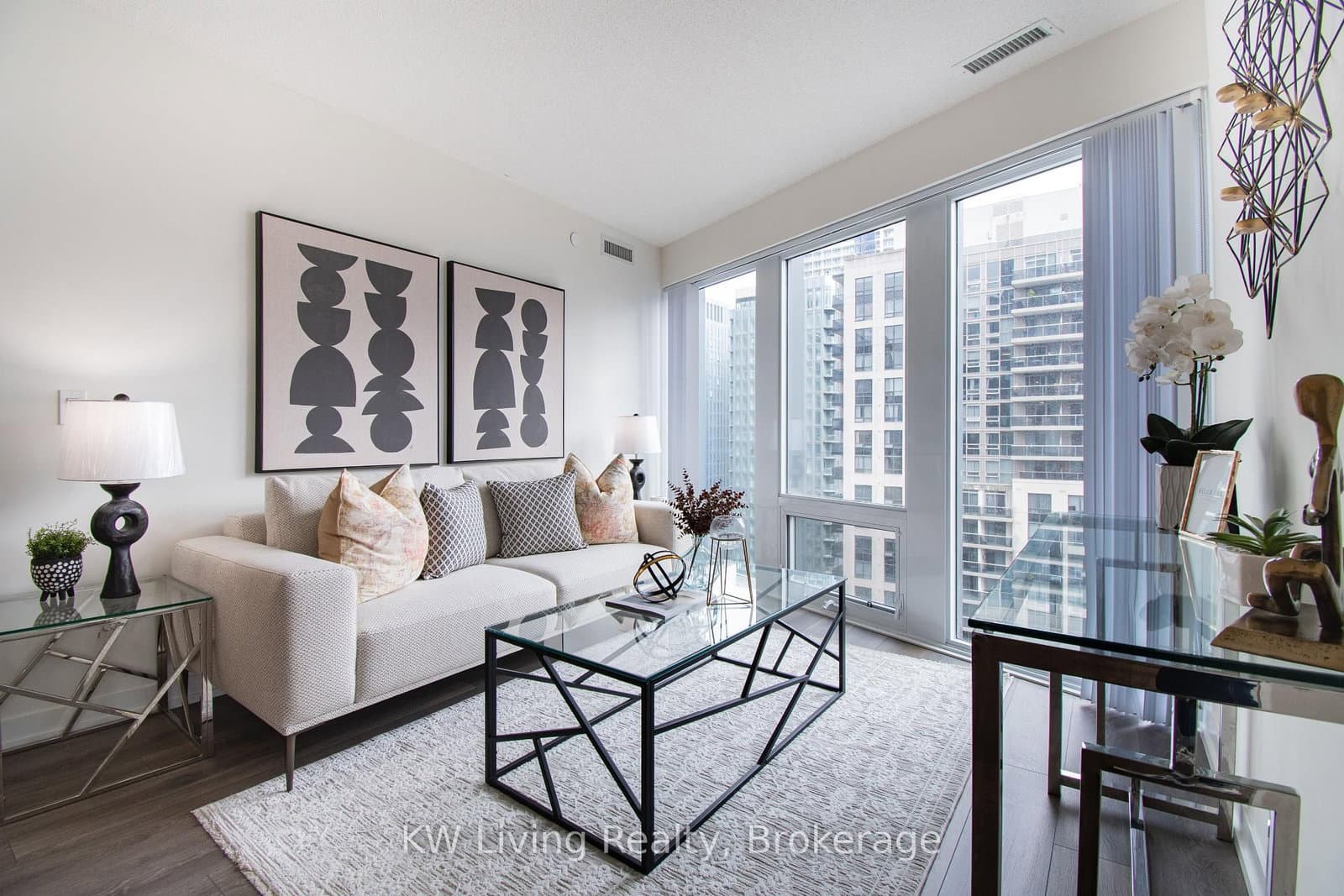 60 Shuter Street, Unit 2506 thumbnail 3