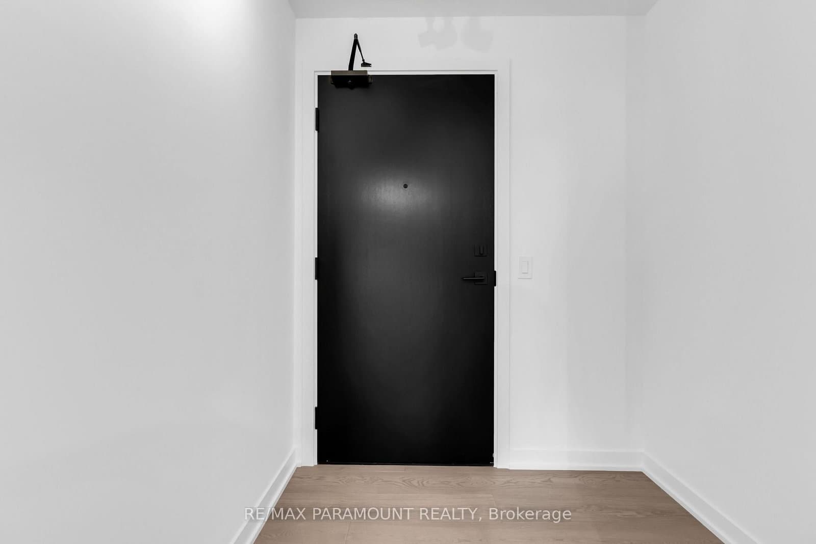 284 King Street E, Unit 3104 thumbnail 7