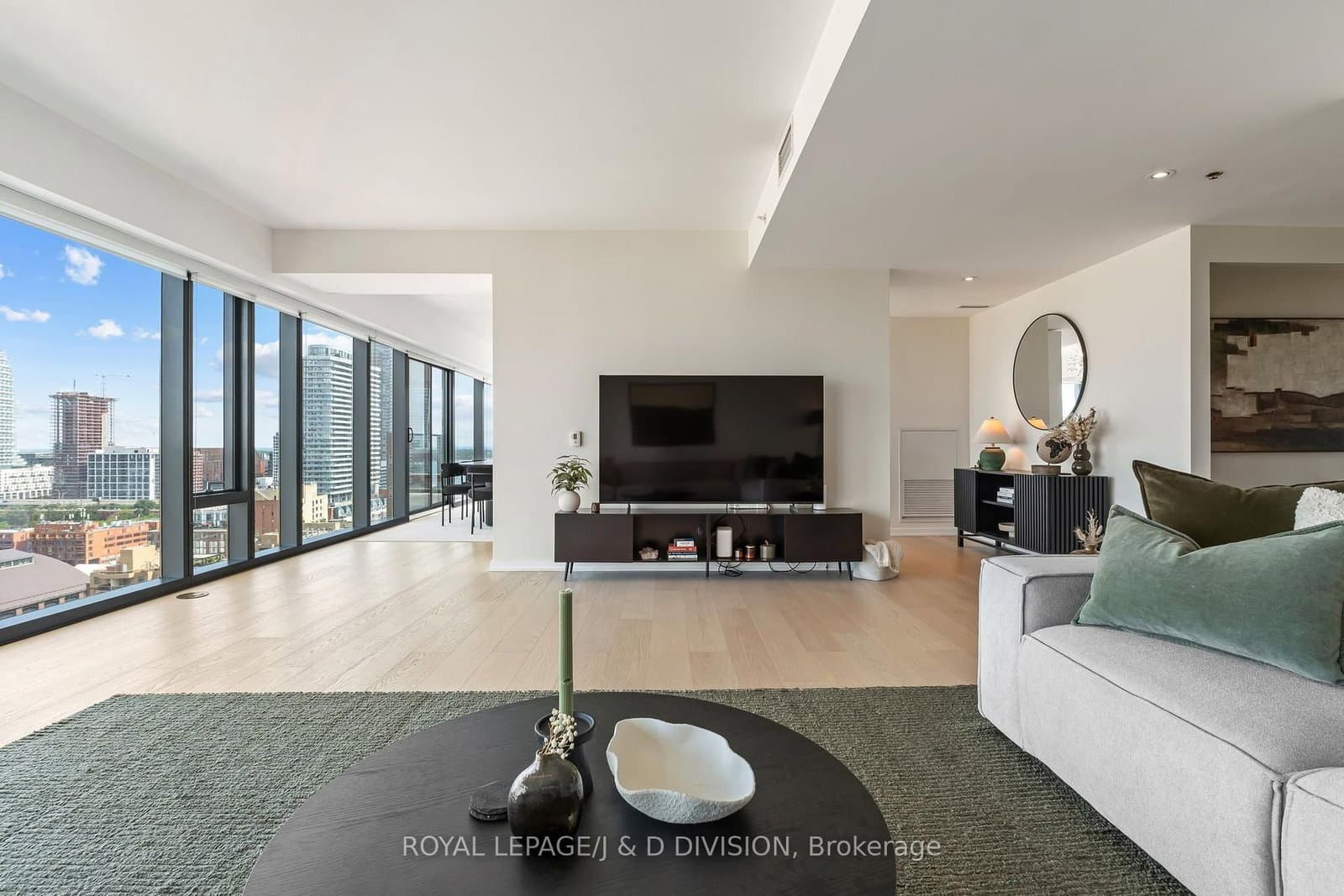 60 Colborne Street, Unit 1702 thumbnail 12
