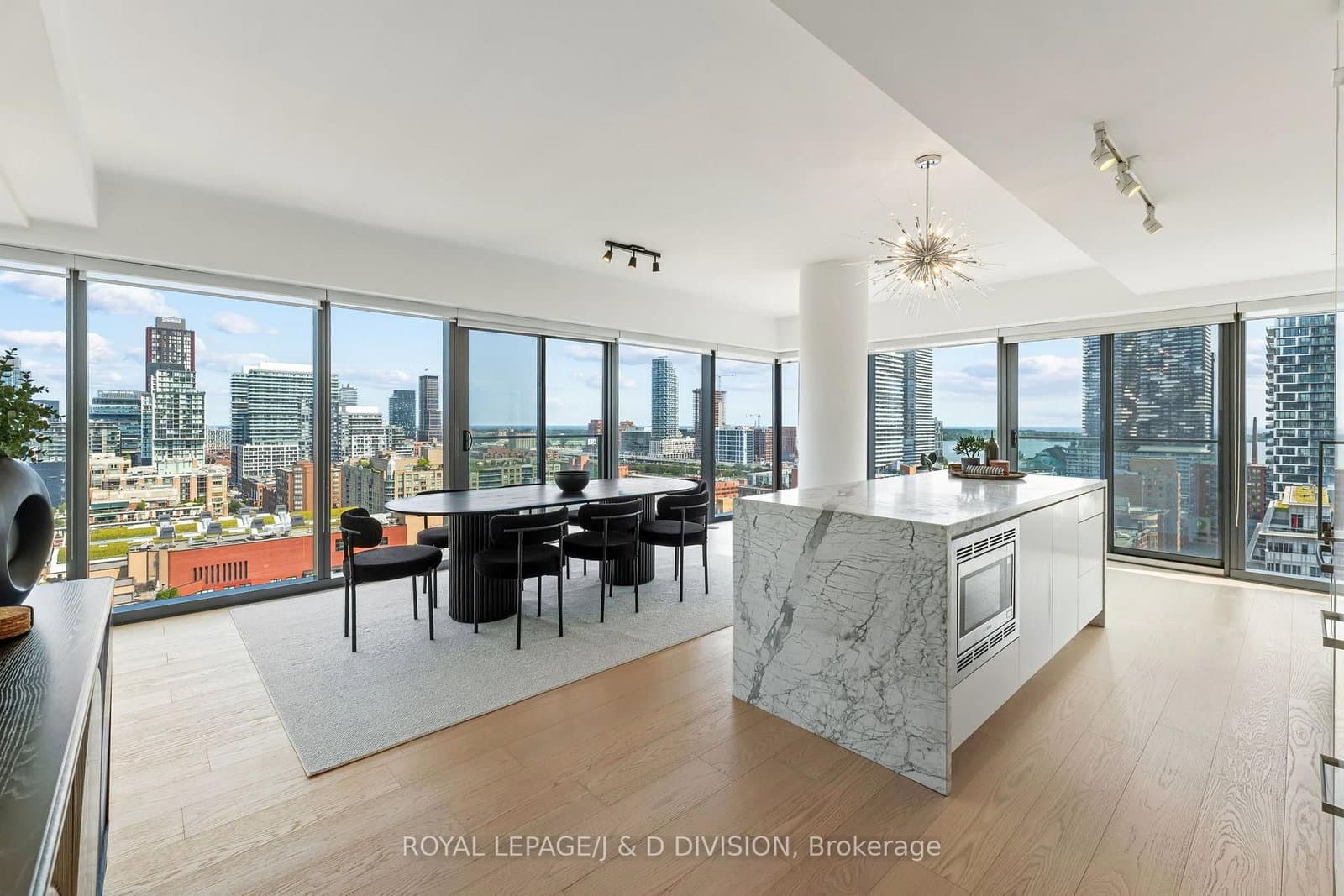 60 Colborne Street, Unit 1702 thumbnail 22