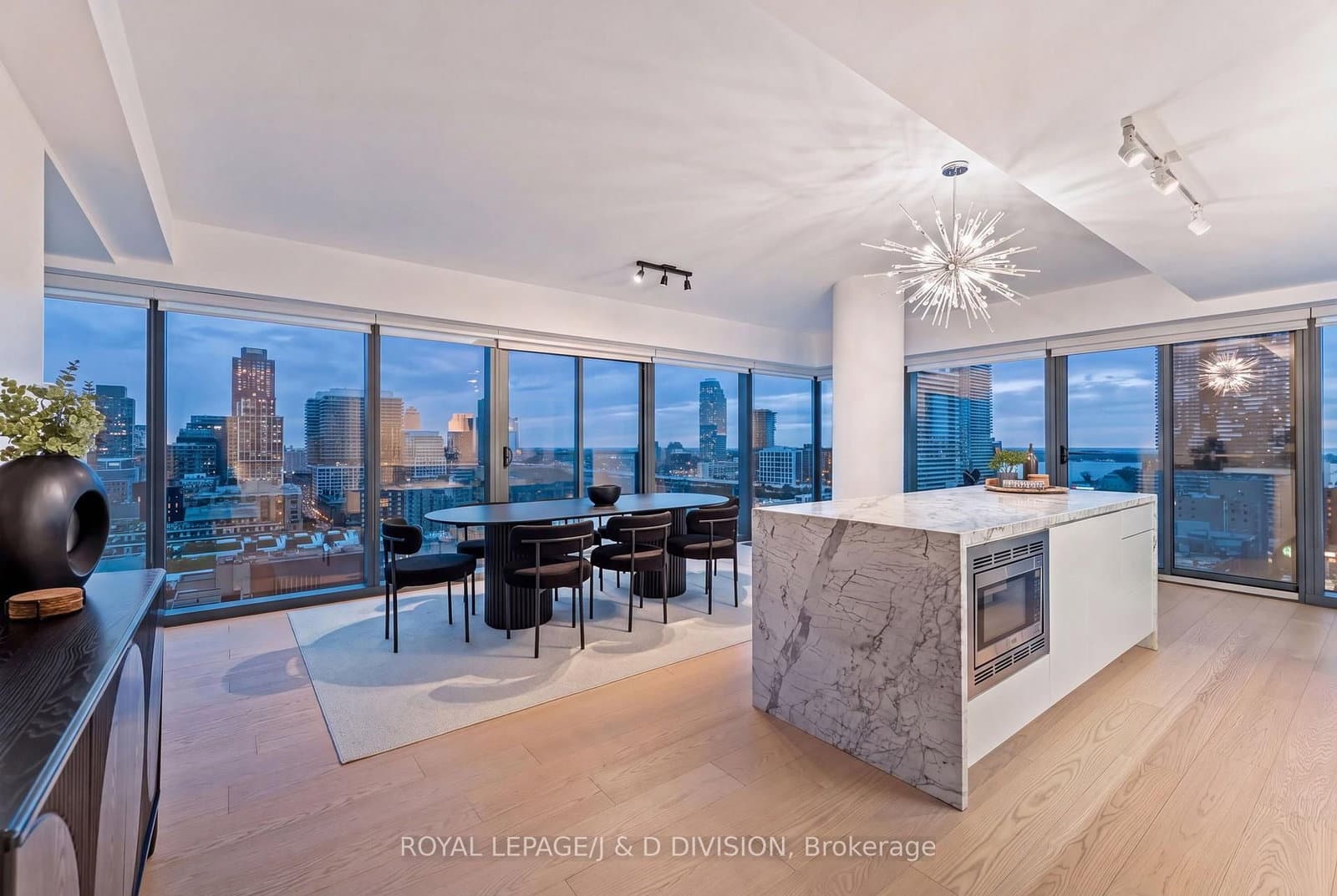 60 Colborne Street, Unit 1702 thumbnail 26