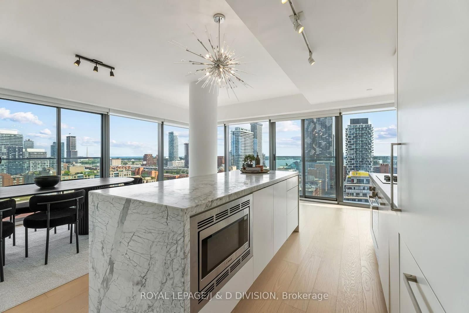 60 Colborne Street, Unit 1702 thumbnail 27