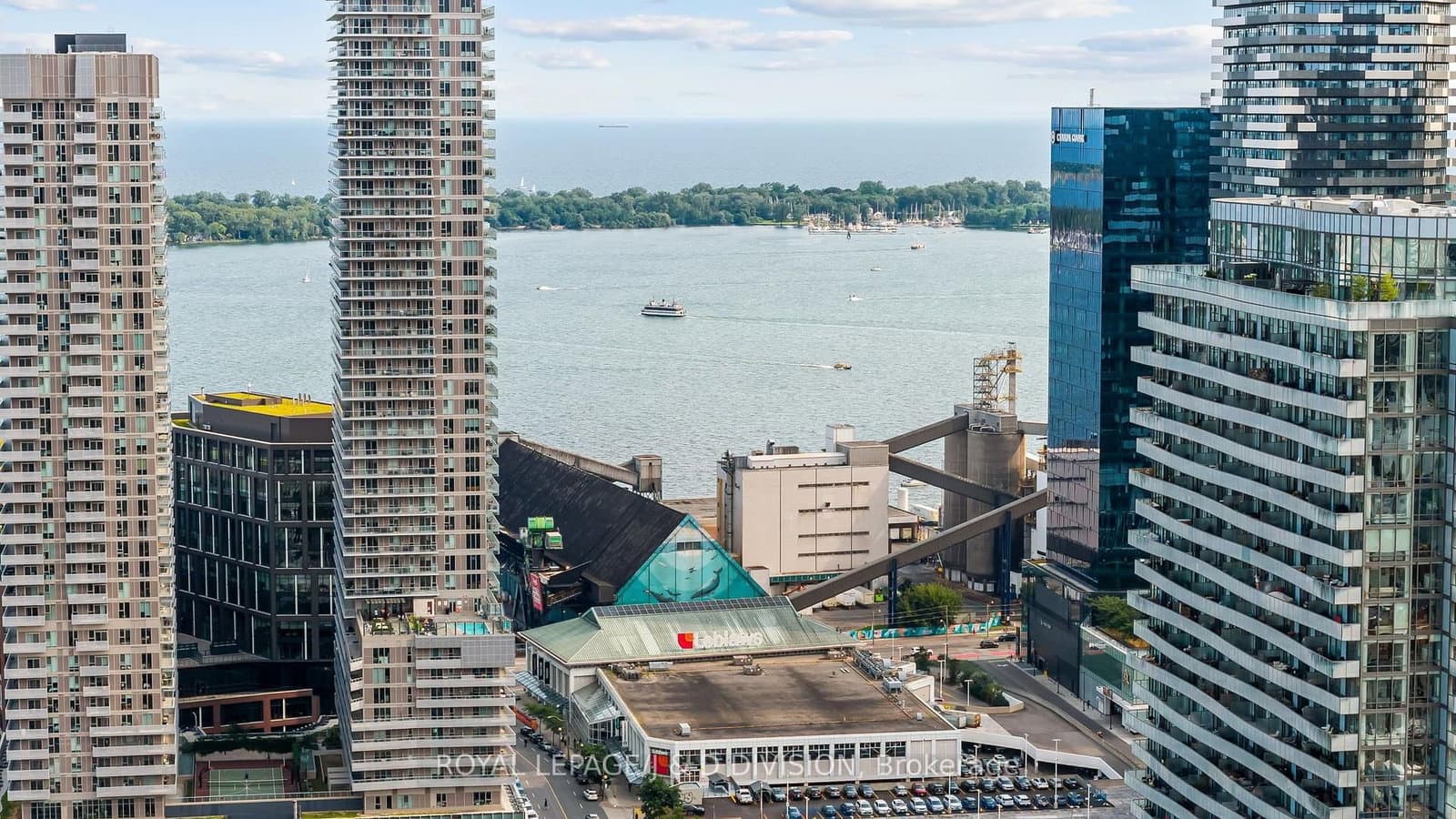 60 Colborne Street, Unit 1702 thumbnail 3