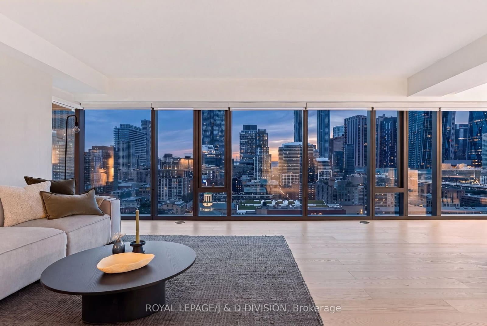 60 Colborne Street, Unit 1702 thumbnail 8