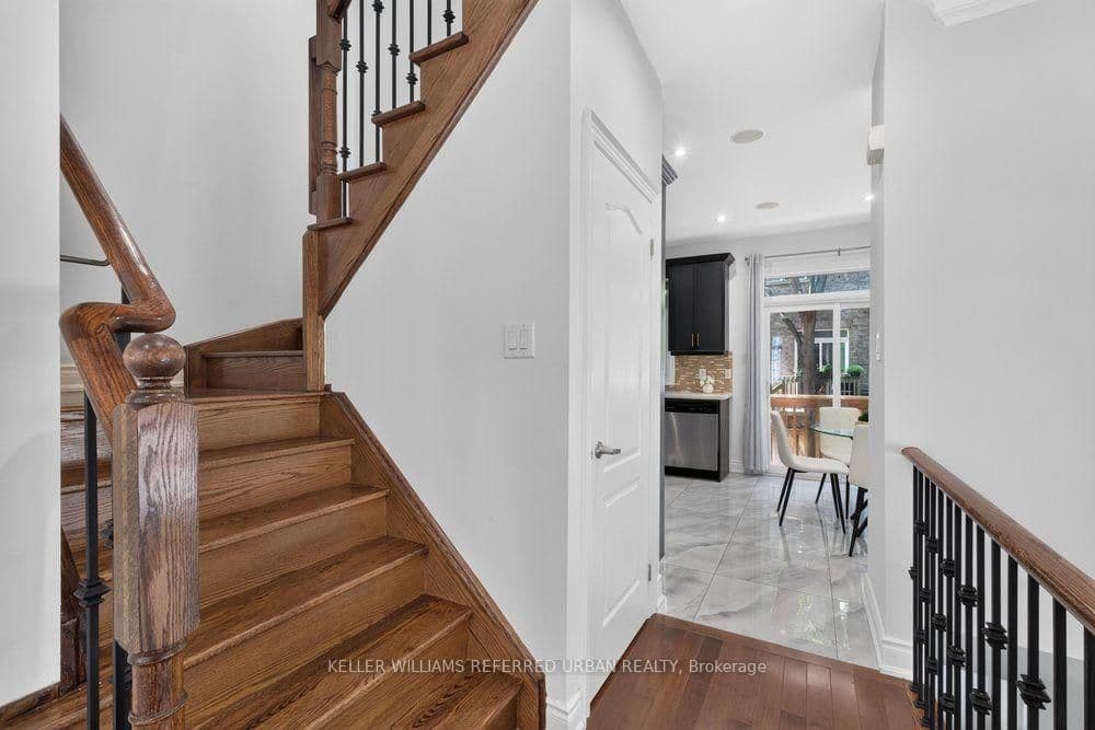 233 Finch Avenue E thumbnail 8