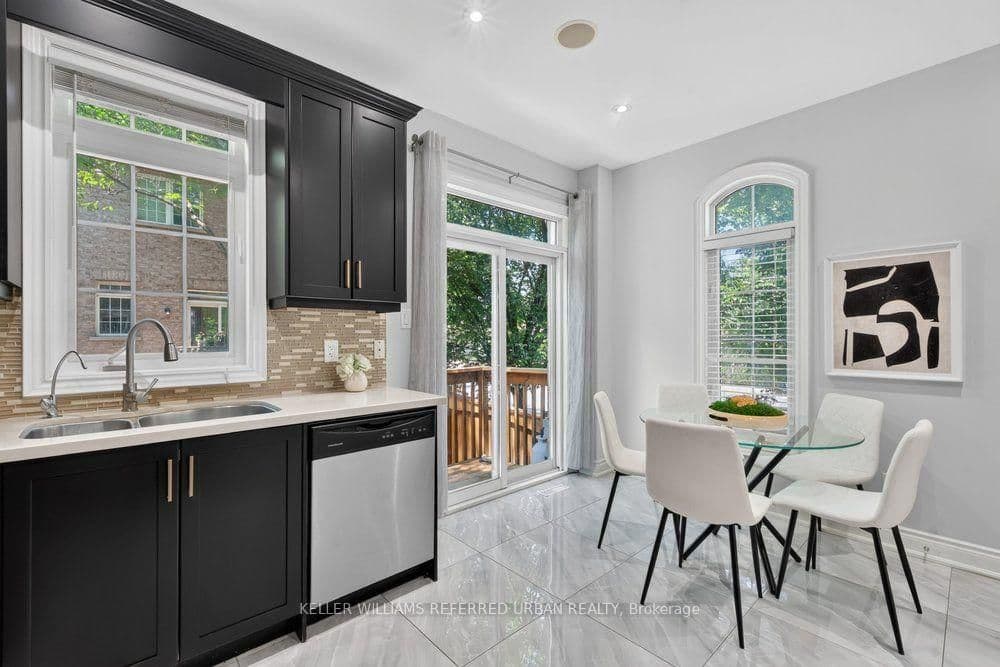 233 Finch Avenue E thumbnail 9