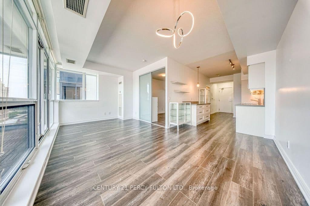 2885 Bayview Avenue, Unit 1030 thumbnail 13