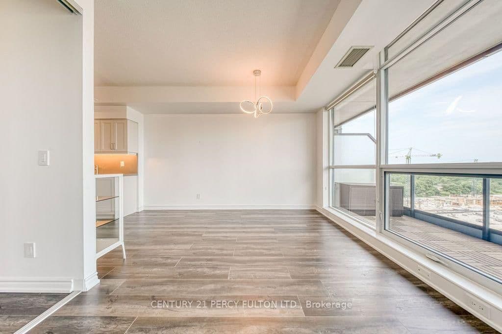2885 Bayview Avenue, Unit 1030 thumbnail 15