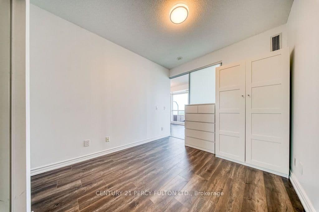 2885 Bayview Avenue, Unit 1030 thumbnail 20