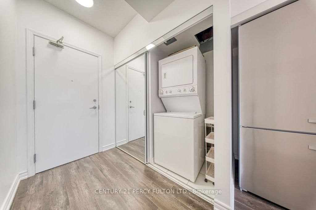 2885 Bayview Avenue, Unit 1030 thumbnail 23