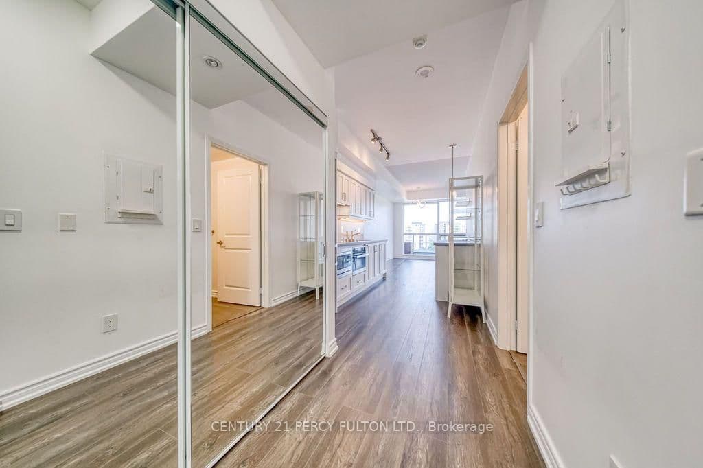 2885 Bayview Avenue, Unit 1030 thumbnail 6