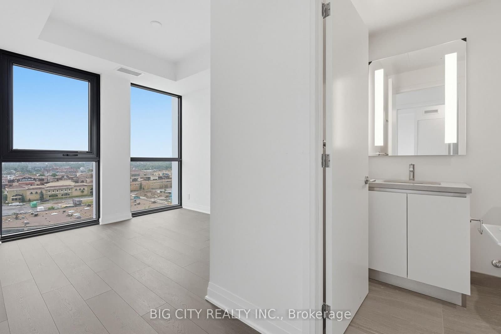 25 Frederick Todd Way, Unit 1001 thumbnail 14