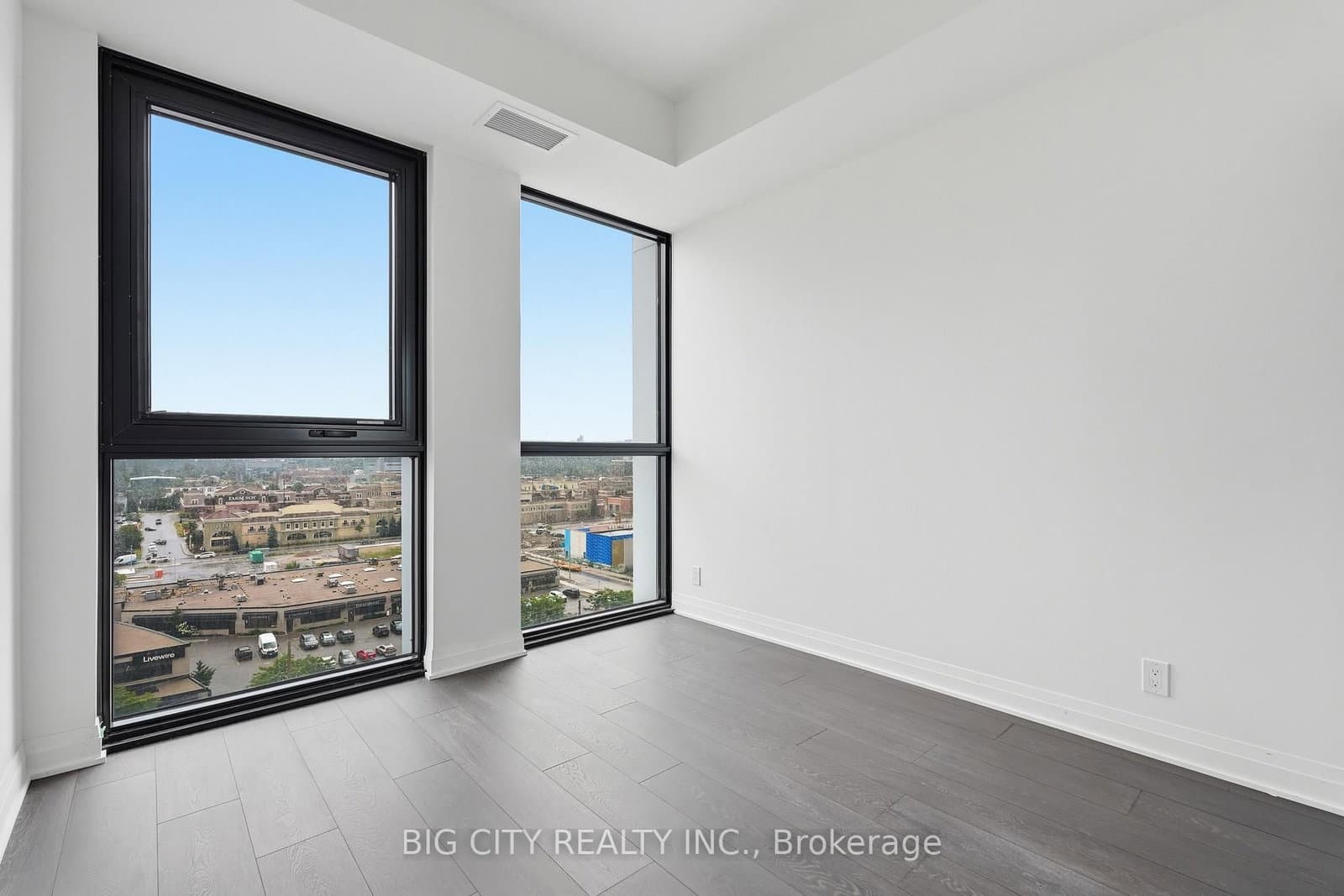 25 Frederick Todd Way, Unit 1001 thumbnail 15