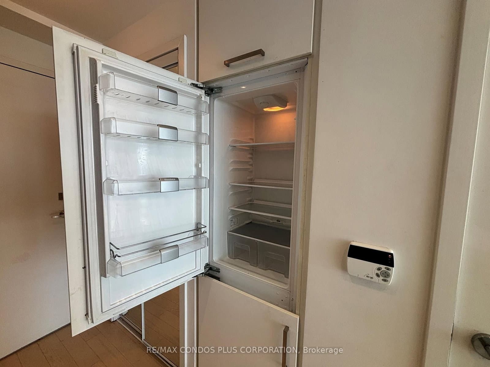 14 York Street, Unit 5102 thumbnail 13