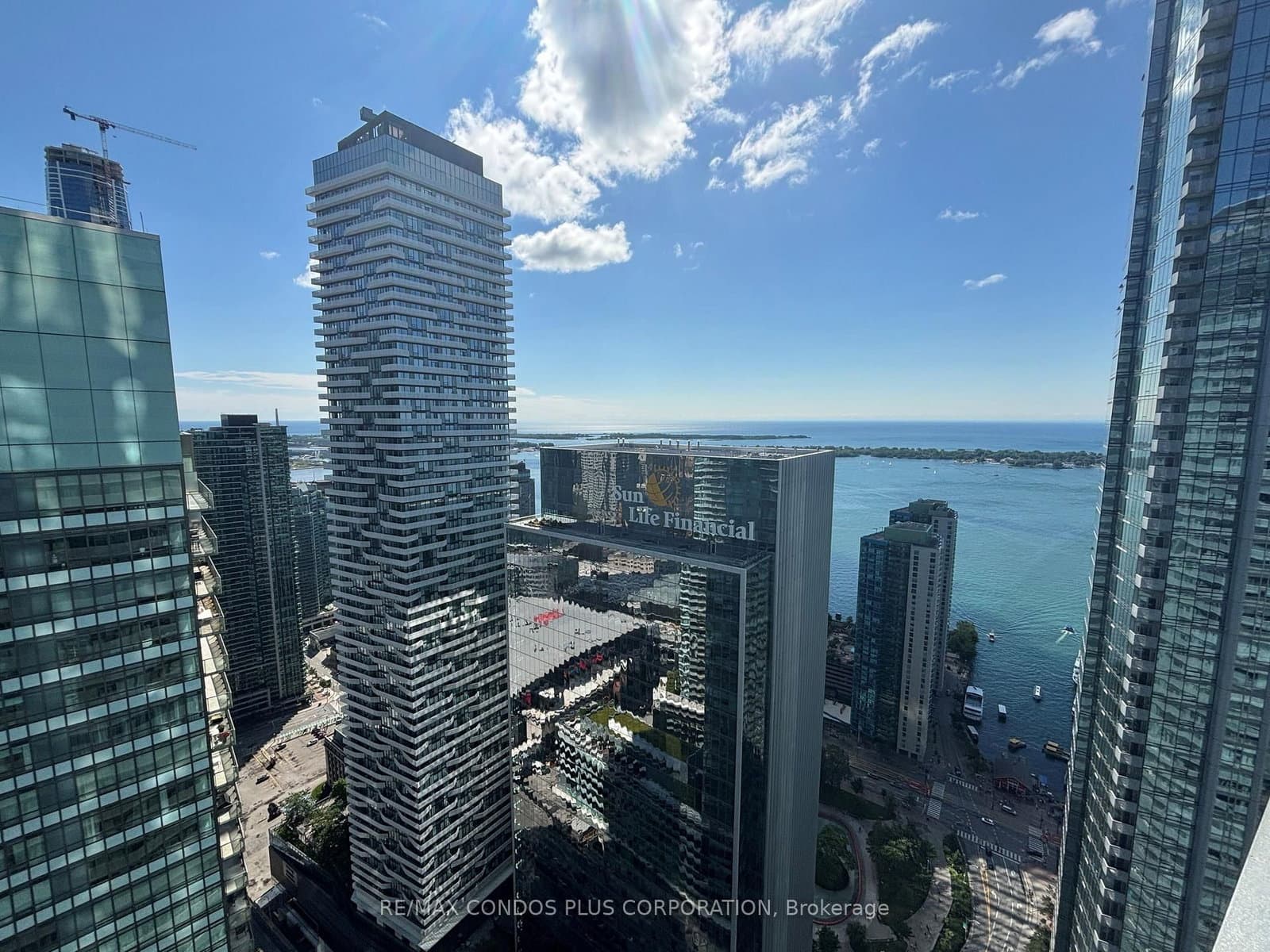 14 York Street, Unit 5102 thumbnail 4