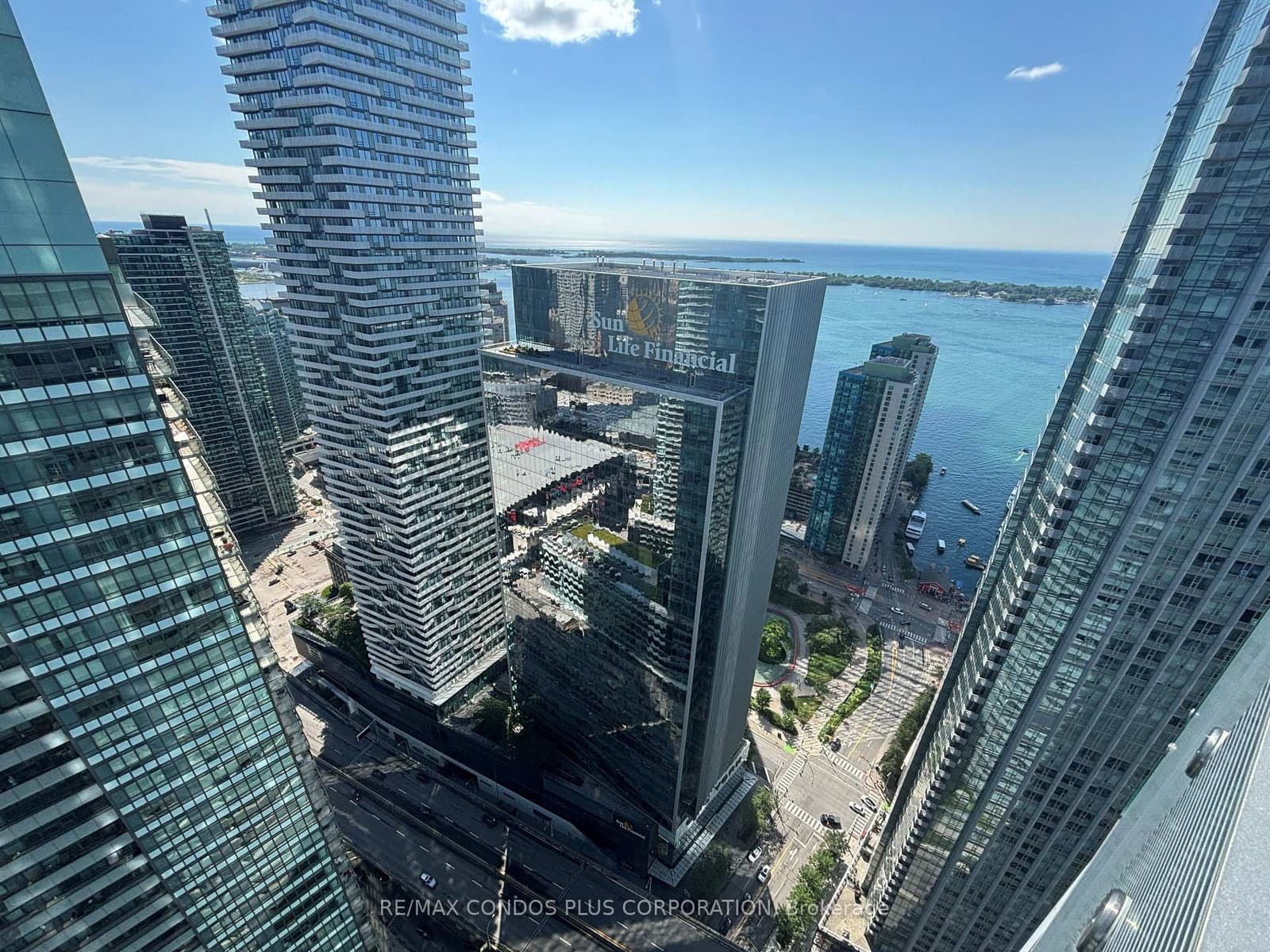 14 York Street, Unit 5102 thumbnail 5