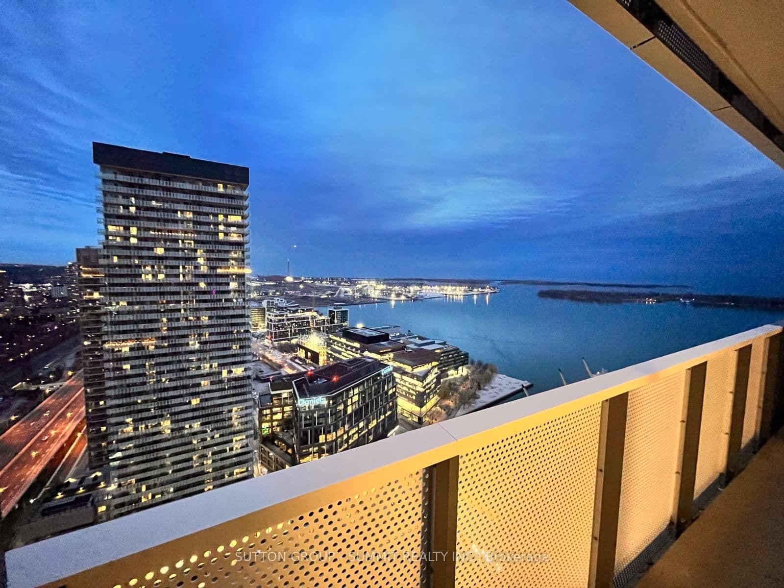 138 DOWNES Street, Unit 4305 thumbnail 14