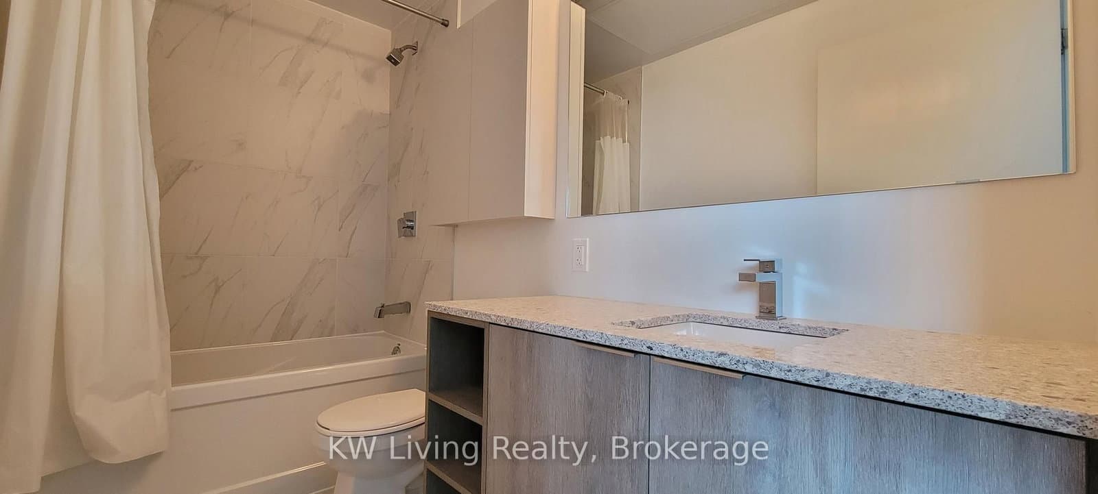 31 Tippett Road, Unit 1117 thumbnail 8