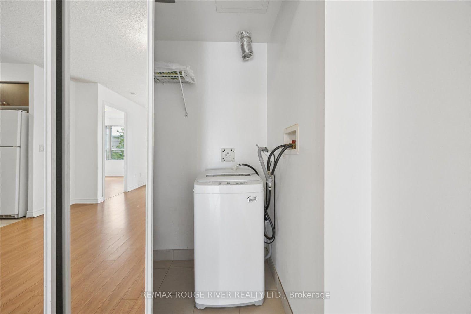 35 Saranac Boulevard, Unit 330 thumbnail 16