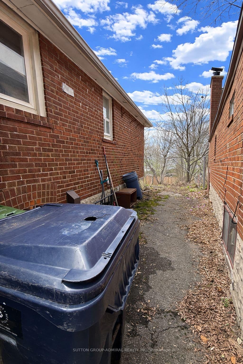 368 Winnett Avenue thumbnail 5