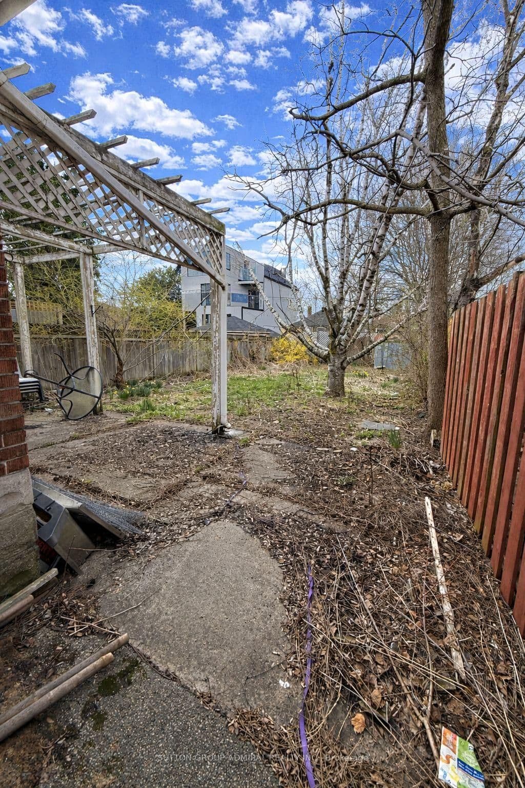 368 Winnett Avenue thumbnail 6