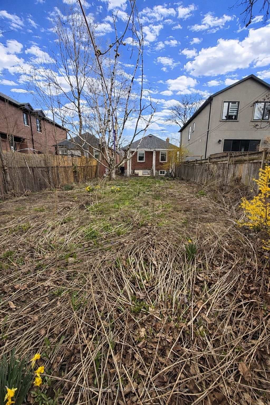 368 Winnett Avenue thumbnail 9