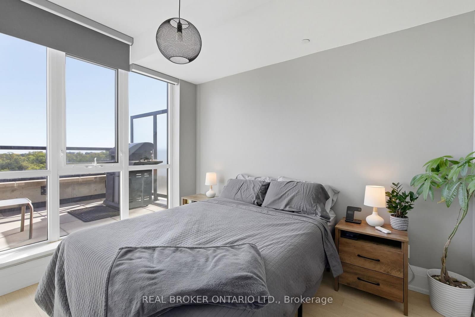 25 Malcolm Road, Unit 606 thumbnail 13
