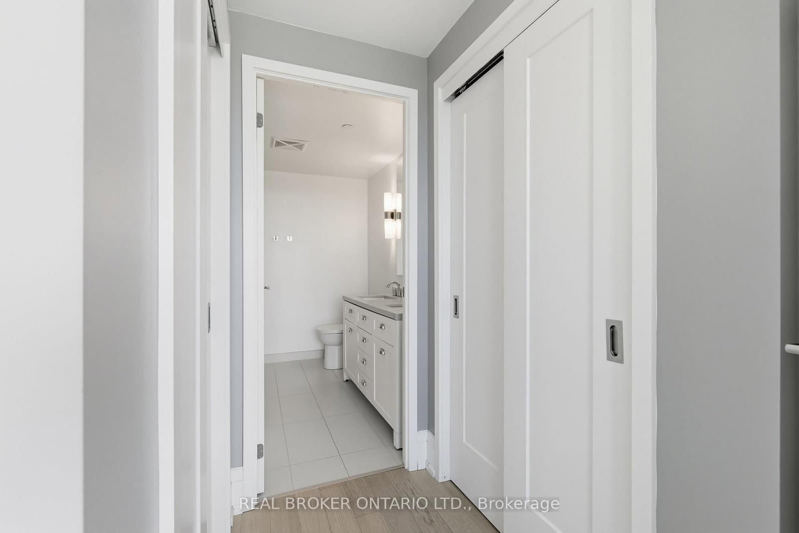 25 Malcolm Road, Unit 606 thumbnail 15