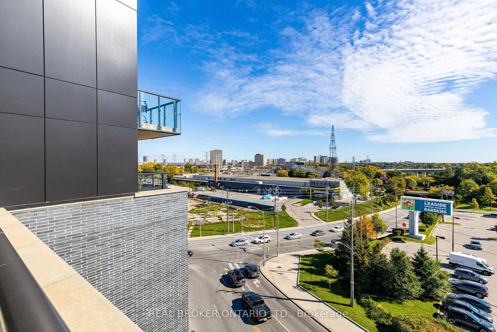 25 Malcolm Road, Unit 606 thumbnail 23