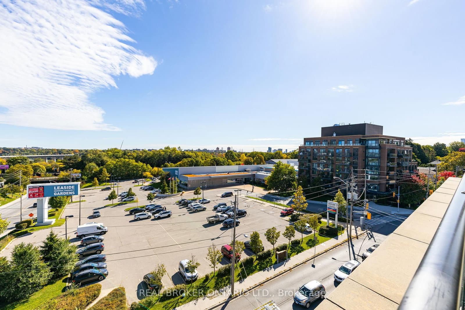 25 Malcolm Road, Unit 606 thumbnail 24