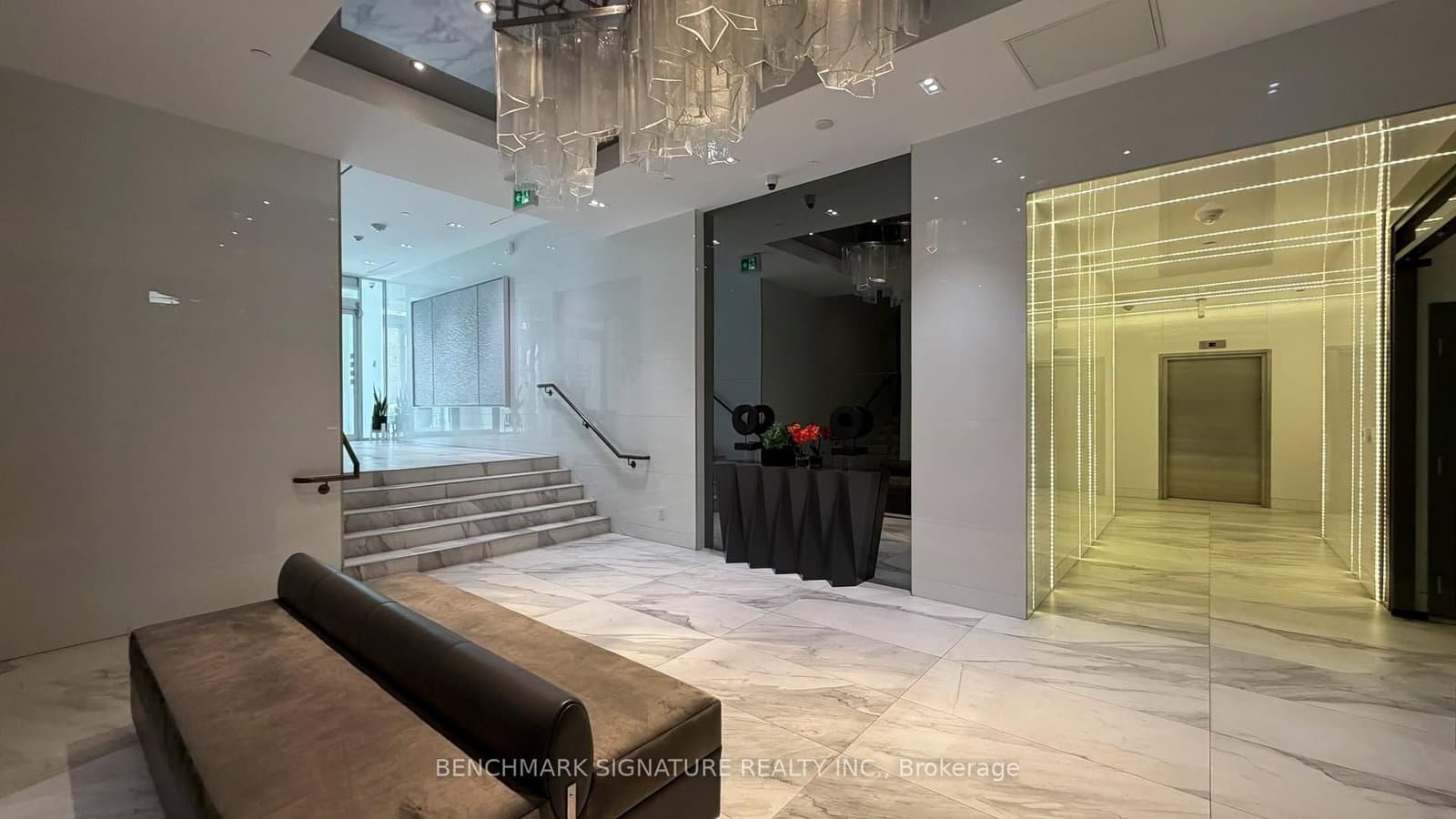 6 Parkwood Avenue, Unit Th106 thumbnail 10