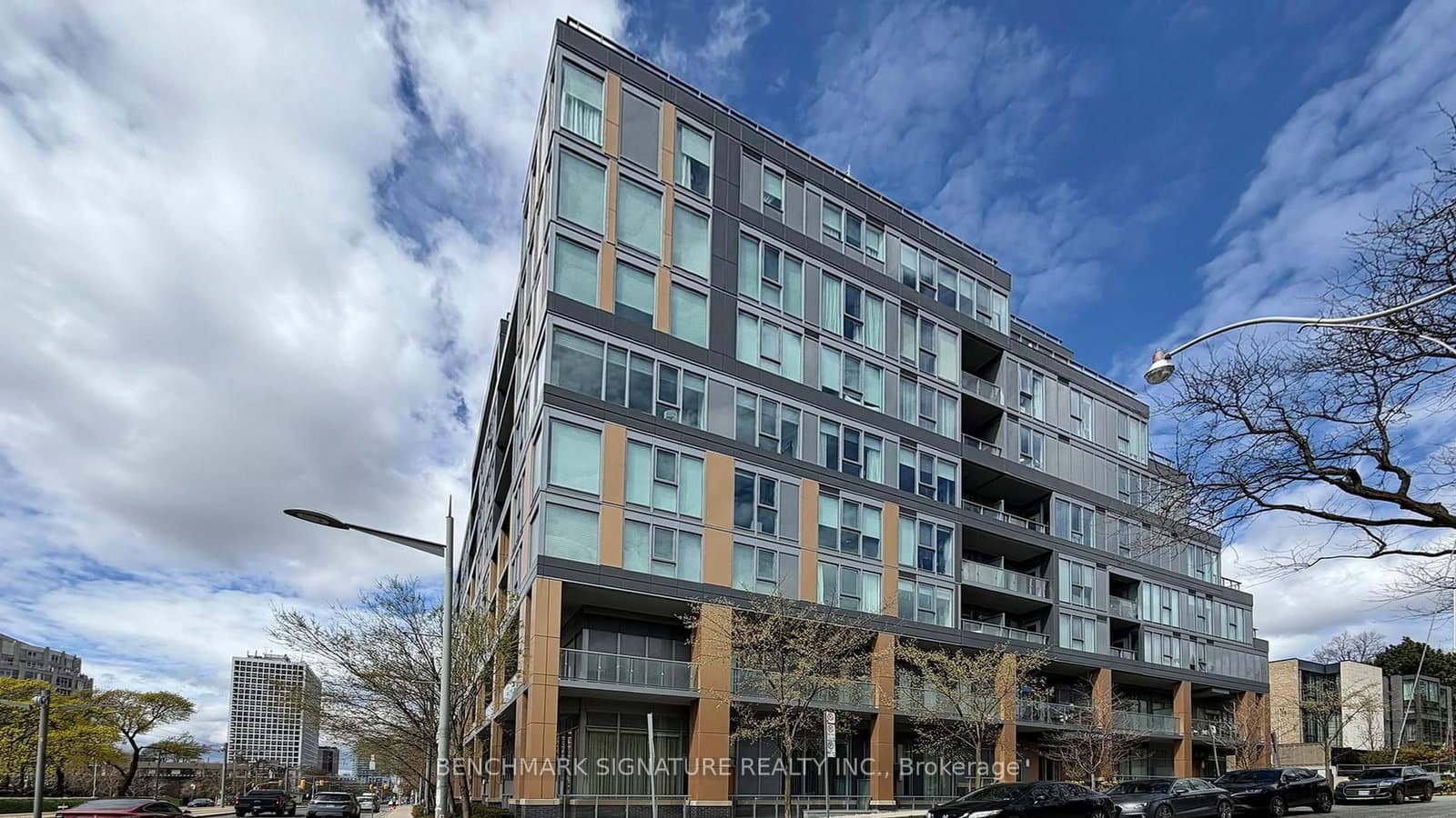 6 Parkwood Avenue, Unit Th106 thumbnail 2