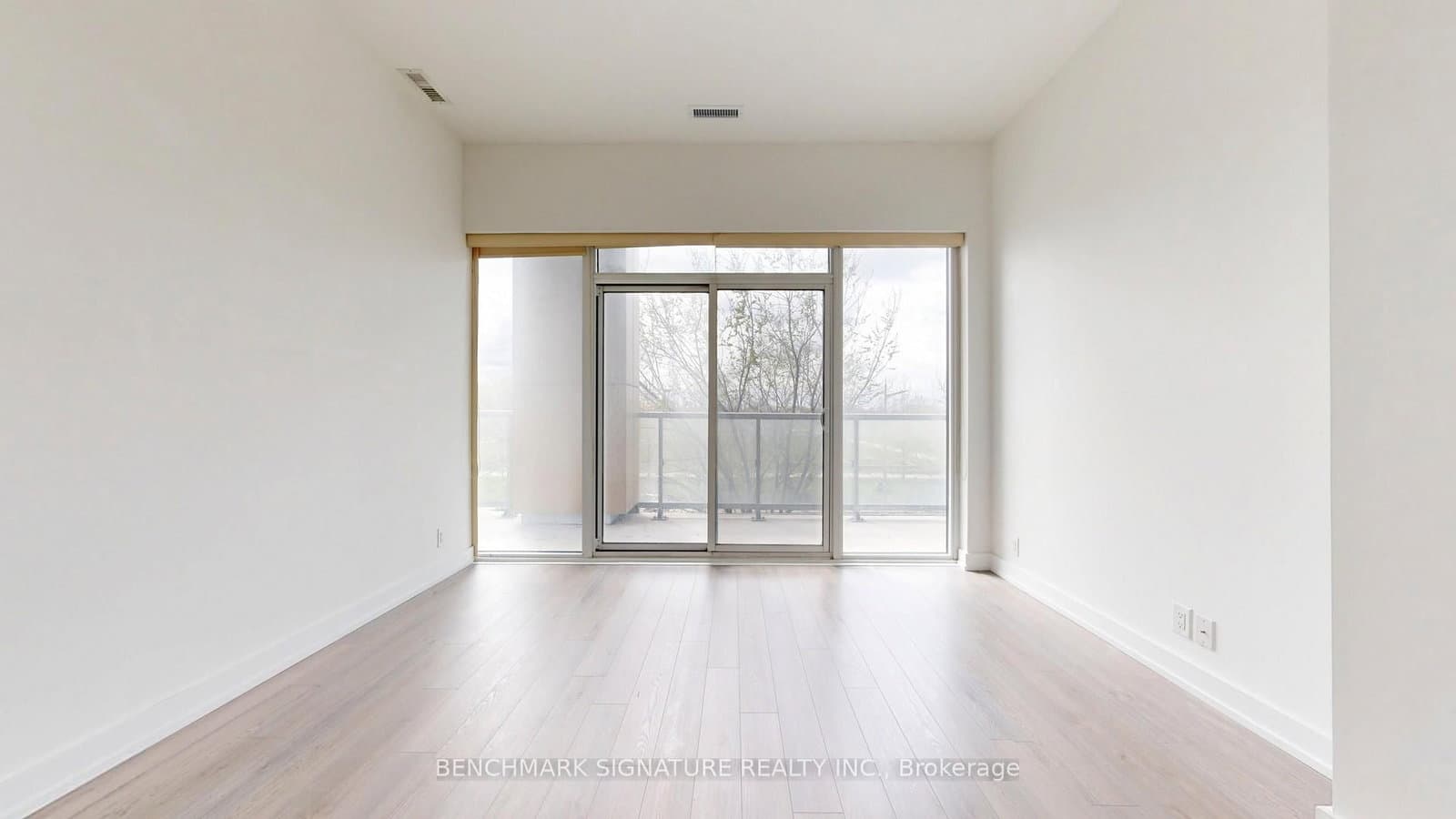 6 Parkwood Avenue, Unit Th106 thumbnail 32
